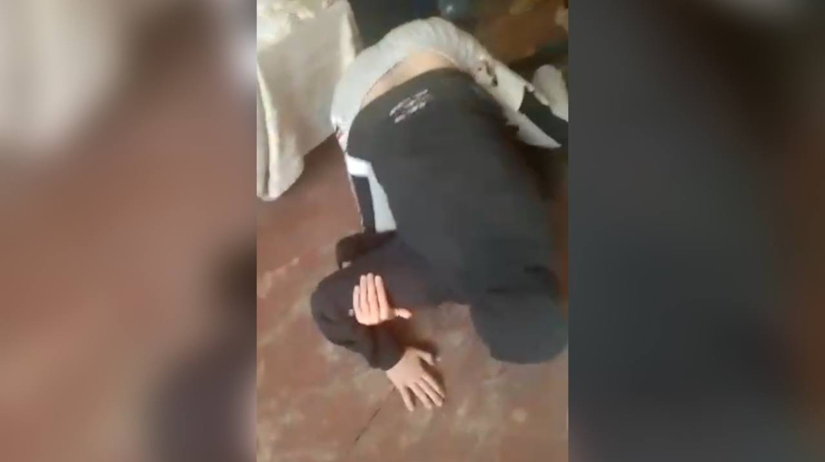 Под Воронежем студенты сняли на видео избиение первокурсника в общежитии