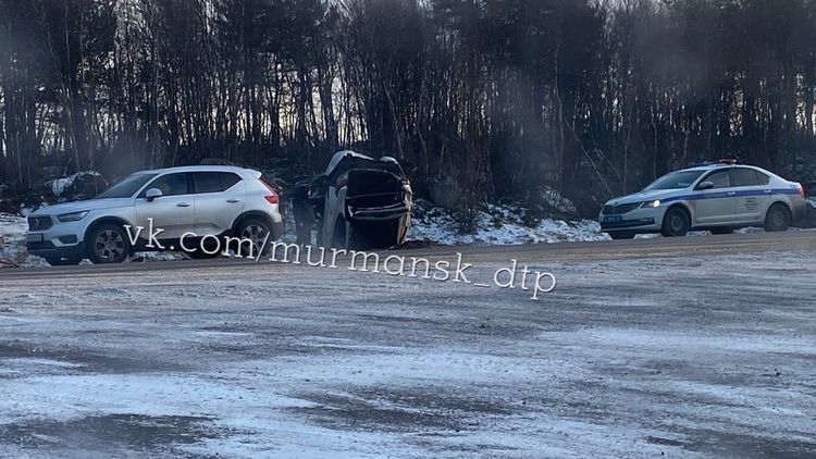 Серьезное ДТП произошло по дороге в аэропорт Мурманска
