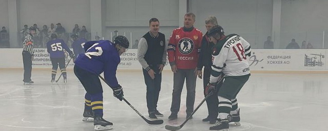 Губернатор Астраханской области Игорь Бабушкин открыл второй сезон Ночной хоккейной лиги