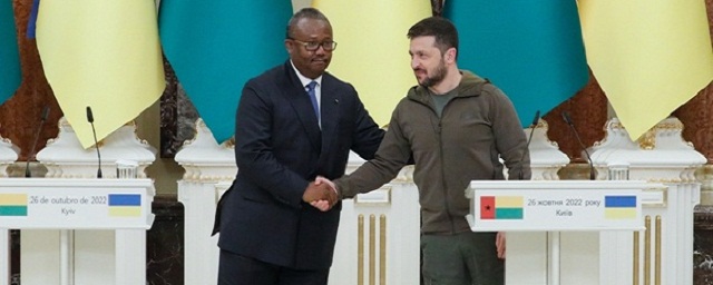 Дмитрий Песков: Путин не передавал Зеленскому особого послания через главу Гвинеи-Бисау