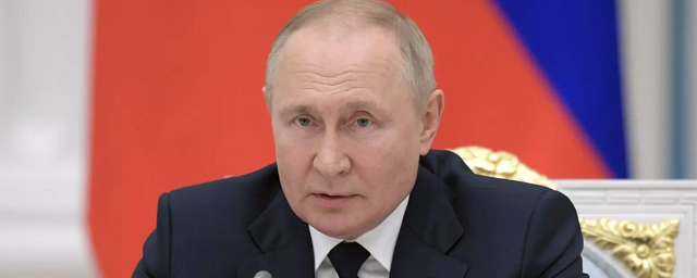 Путин поручил правительству доработать правила предоставления туристического кэшбэка