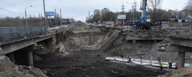 Первый пролёт у путепровода на улице Минаева полностью демонтировали в Ульяновске