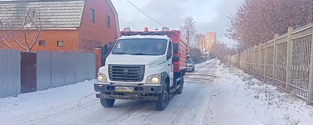 В Раменском снег убирают 54 единицы техники