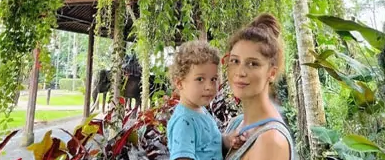 Актриса Равшана Куркова поделилась фотографией маленького сына