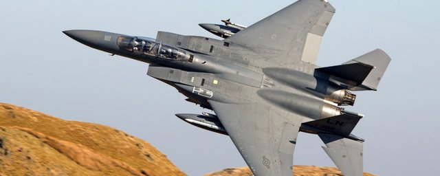 Defense News: Половина военных самолетов США не готова выполнять боевые задачи