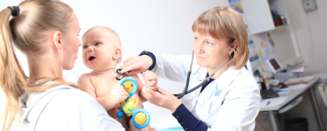 Медучреждения Свердловской области страдают от нехватки детских врачей