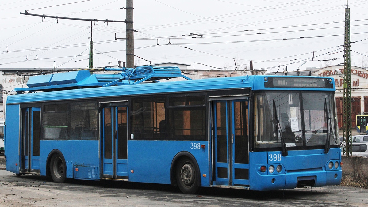 Мэр Петрозаводска попросил с пониманием отнестись к изменению маршрутов троллейбусов