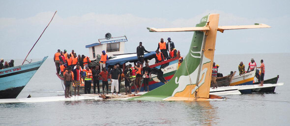 Погибло 19 человек в результате авиакатастрофы на озере Виктория в Танзании