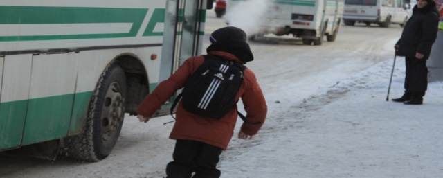 В Казани кондуктор высадила школьника из автобуса на мороз из-за отсутствия нужной суммы на карте