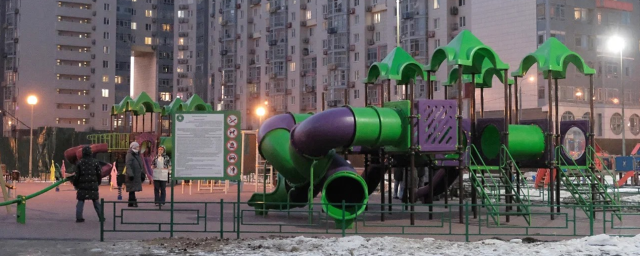 В Красногорске открыли две обновленные детские площадки