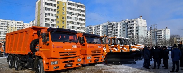 Мэру Хабаровска Сергею Кравчуку презентовали новую снегоуборочную технику на 70 млн рублей