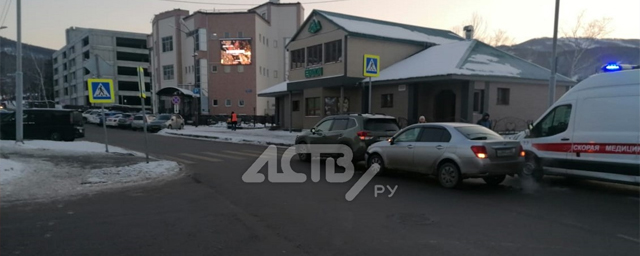 Утром в Южно-Сахалинске в ДТП пострадал 6-летний ребёнок