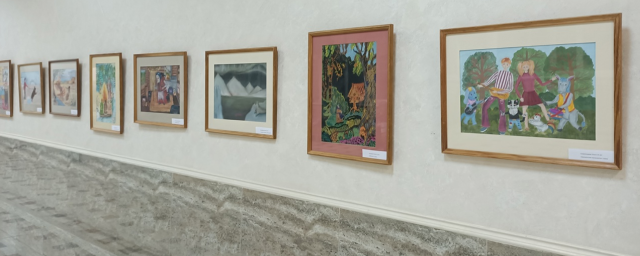 В ДК имени Воровского в Раменском открылись сразу две выставки