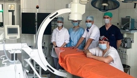 Передвижной рентгенохирургический аппарат получила Курская детская областная больница