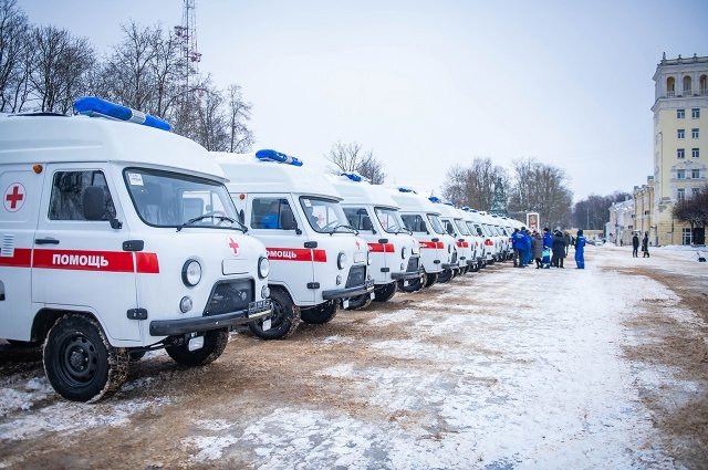 В Смоленской области подстанции Скорой помощи получили 16 новых автомобилей