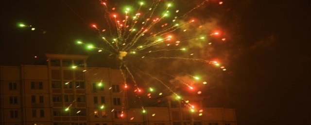 Новогодний запуск фейерверков во дворах Самары может закончиться уголовным делом