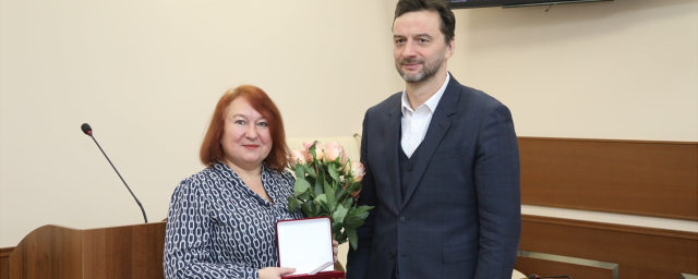 Глава Раменского г.о. Виктор Неволин поздравил своего заместителя Ирину Задорожную с юбилеем
