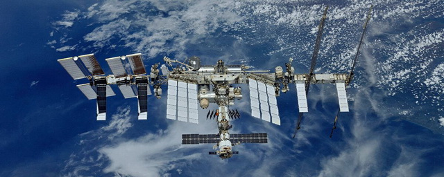 Эксперименты, исследования, наблюдение: чем занимаются космонавты на МКС?