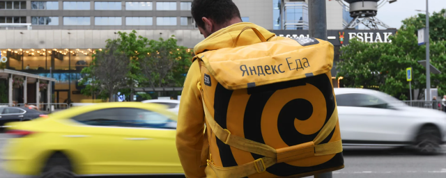 На «Яндекс.Еду» впервые подали иск в суд из-за утечки данных клиентов
