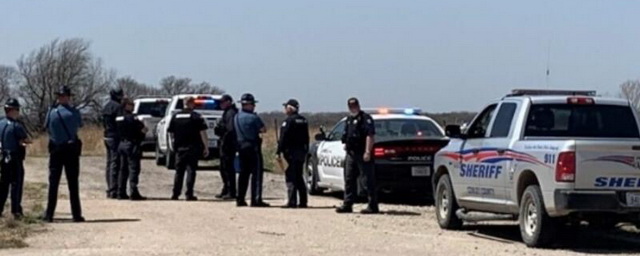 В штате Канзас женщина ранила трех полицейских