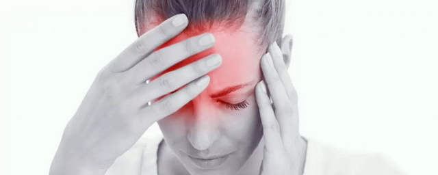 Невролог Кузьмин рассказал о причинах возникновения головной боли