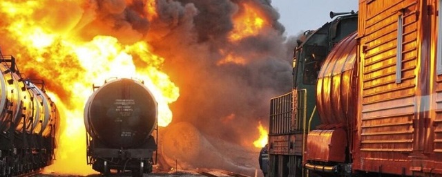 Около 500 вагонов с газом могут взорваться в Польше из-за санкций против «дочки» Novatek