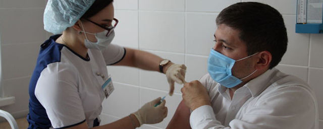 Костромской оперштаб призывает жителей региона пройти вакцинацию от COVID-19