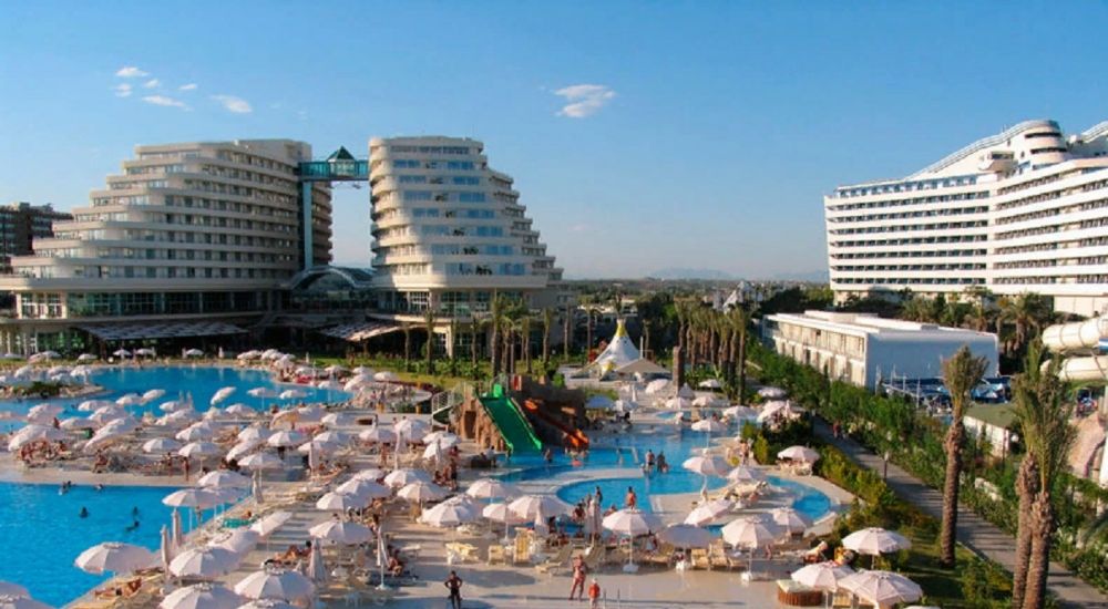 В Турции более 700 сертифицированных отелей выставили на продажу