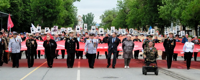 В День Победы в Астрахани прошли торжественные мероприятия