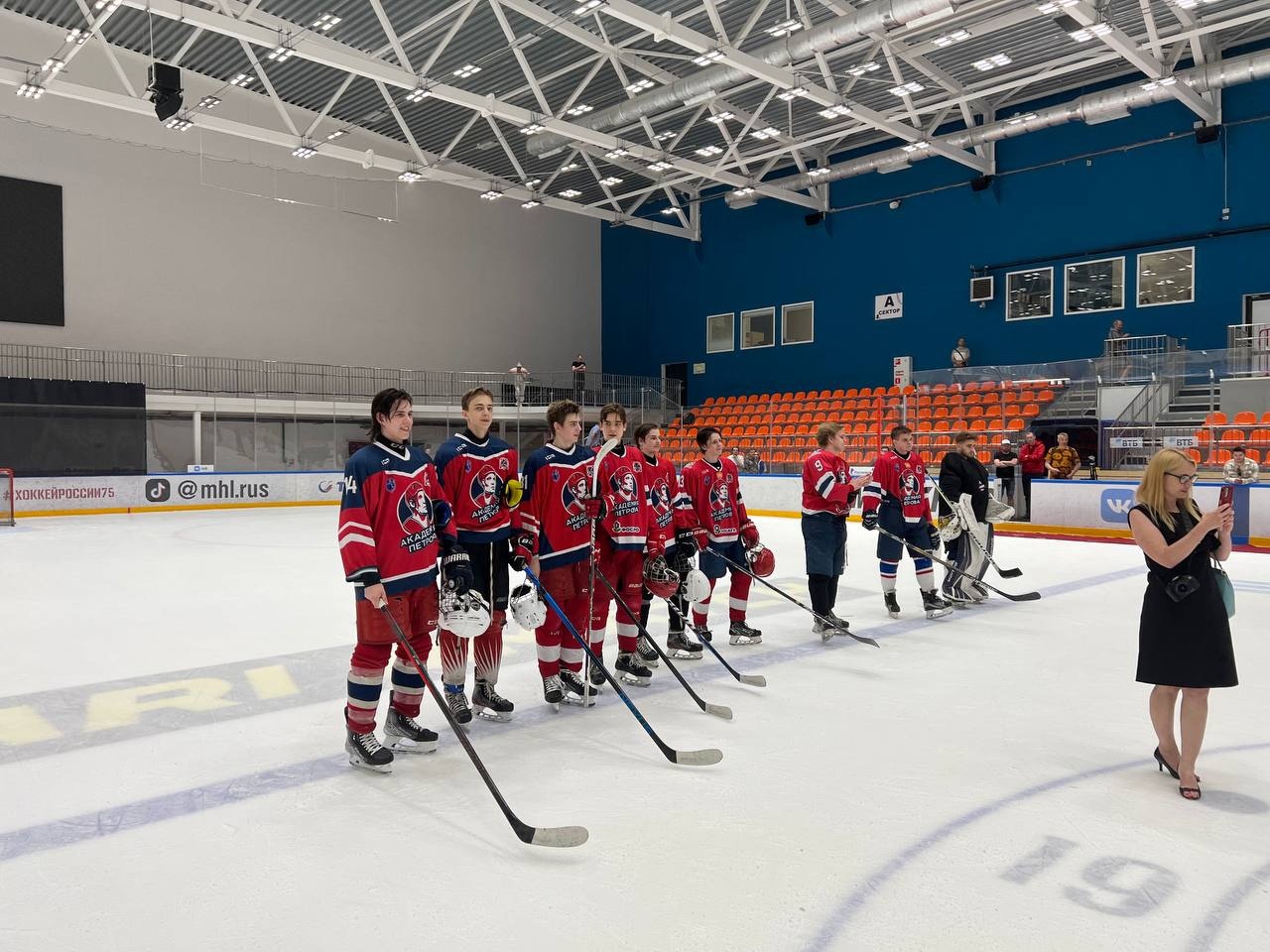 В Красногорске состоялся матч первой хоккейной команды Студенческой Хоккейной Лиги