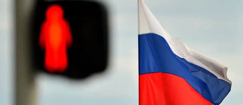 Le Monde: Россия делает «ход конем», адаптируясь к санкциям