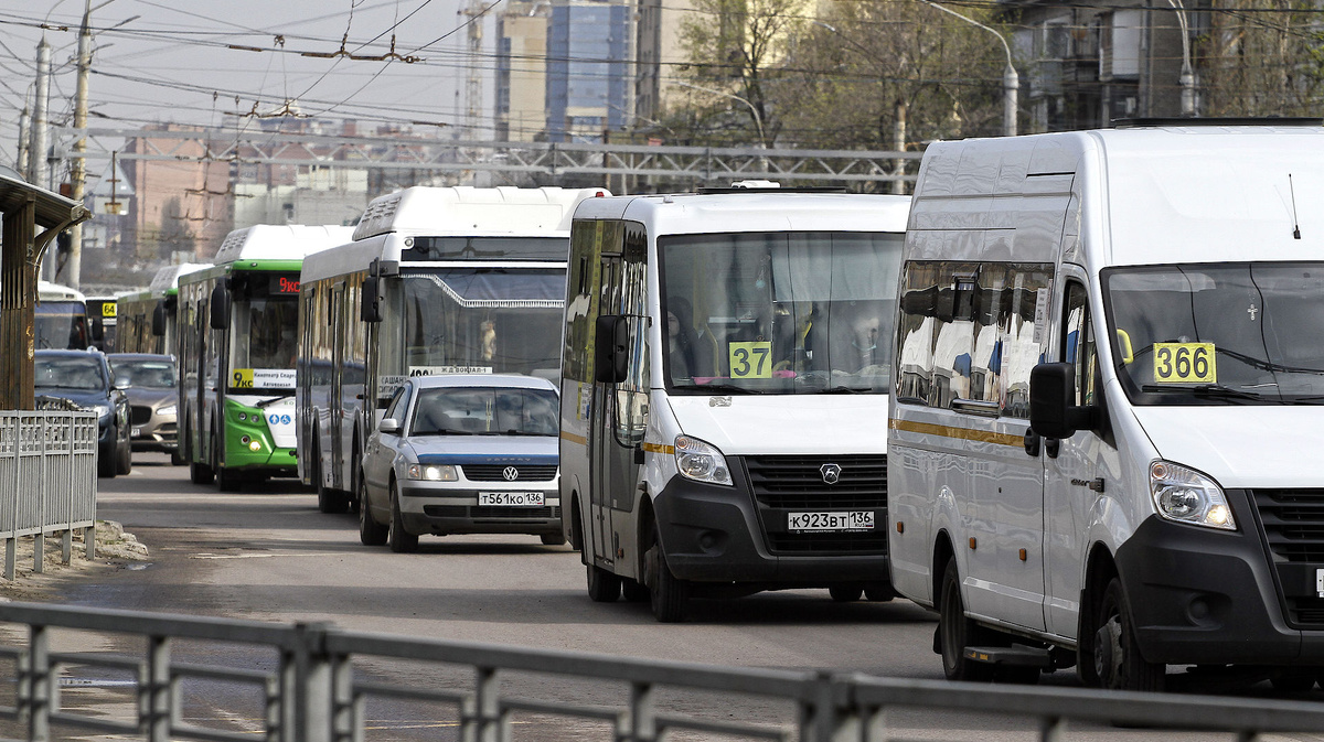 В Воронеже 63 новых автобуса выйдут на маршруты с высоким пассажиропотоком
