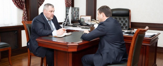 Премьер-министр КЧР и управляющий Сбера обсудили развитие цифровизации республики