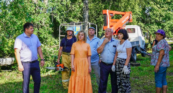 Глава Клинского г.о. Алена Сокольская с рабочим визитом посетила деревню Щекино