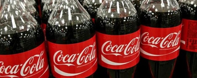 В Новосибирских магазинах стали продавать Coca-Cola из Киргизии