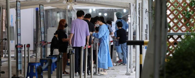 В Северной Корее выявили четыре новых предполагаемых случая лихорадки