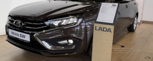 Машина LADA вышла в лидеры по продажам на автомобильном рынке Москвы