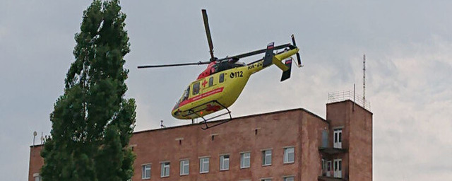 Из Курска в Калугу привезли на вертолёте недоношенного младенца