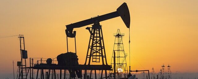 Нефтегазовые июльские доходы России оказались ниже оценки Минфина на 74,7 млрд рублей