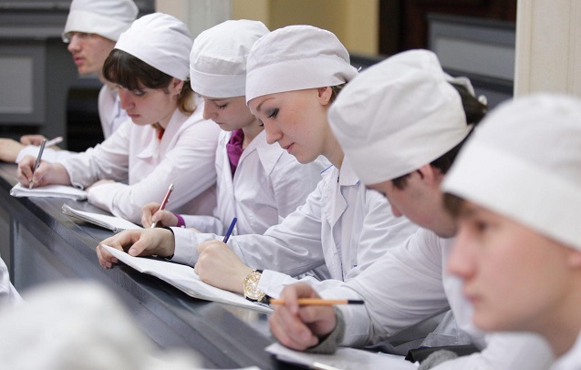 В Тверской области выпускники медицинских колледжей получат стимулирующие выплаты  