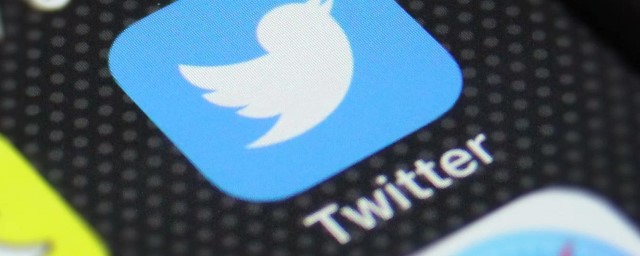 Акционеры Twitter одобрили сделку по продаже соцсети Илону Маску