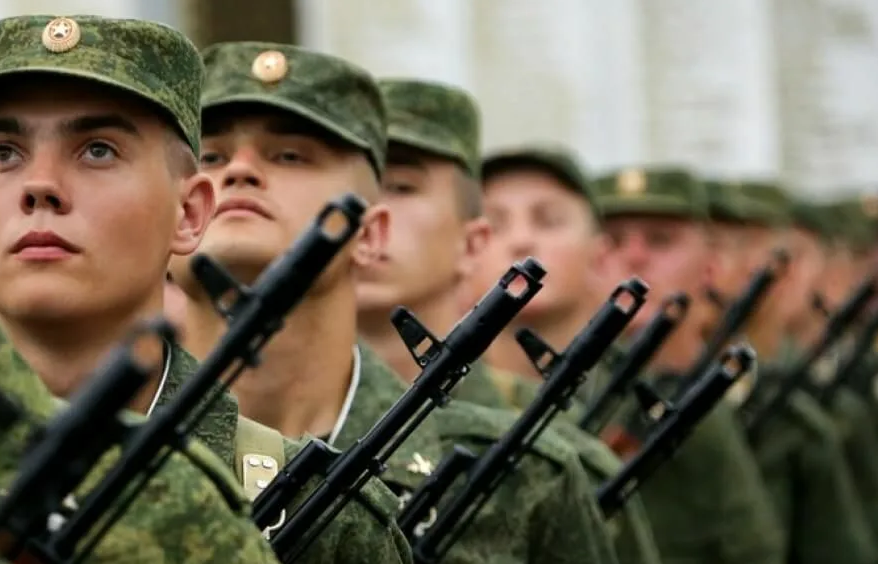 Военный комиссариат Щелкова набирает мужчин на службу по контракту