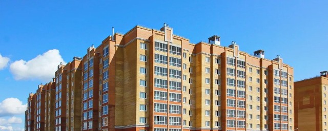 В Чебоксарах многодетная семья получила квартиру в рамках нацпроекта «Жилье и городская среда»