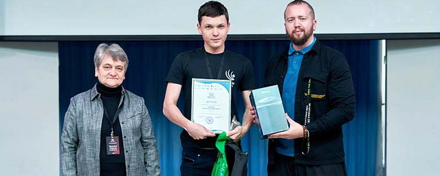 Студент из Кургана победил на международной олимпиаде по программированию в Ульяновске