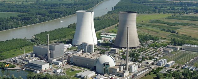 Власти Германии решили продлить работу двух атомных электростанций до апреля 2023 года