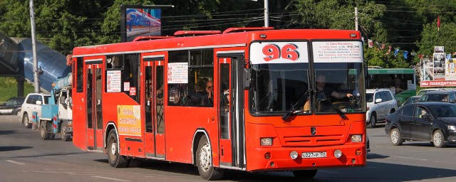 В Новосибирске договор с перевозчиками маршрута №96  расторгли из-за неэффективности