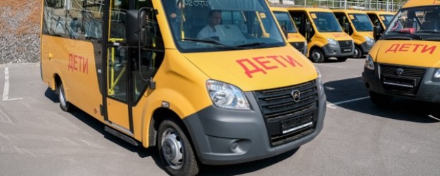 Школьные автобусы и машины скорой помощи пополнят автопарки Волгоградской области