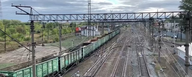 Губернатор Свердловской области положил начало строительству моста на трассе Екатеринбург - Тюмень
