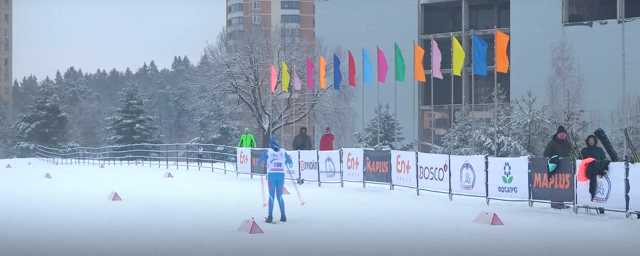 Красногорск принял первый тур традиционных лыжных гонок среди юношей и девушек