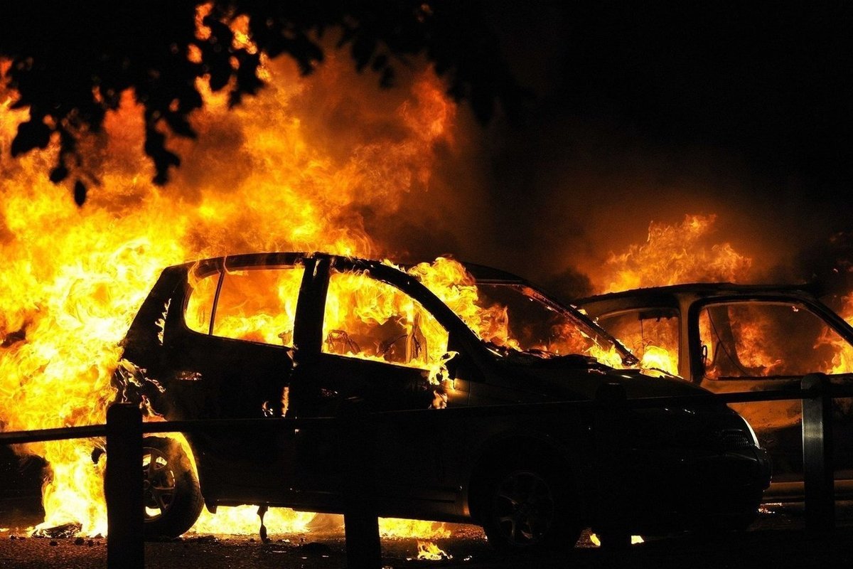 В Марий Эл за день сгорели две машины